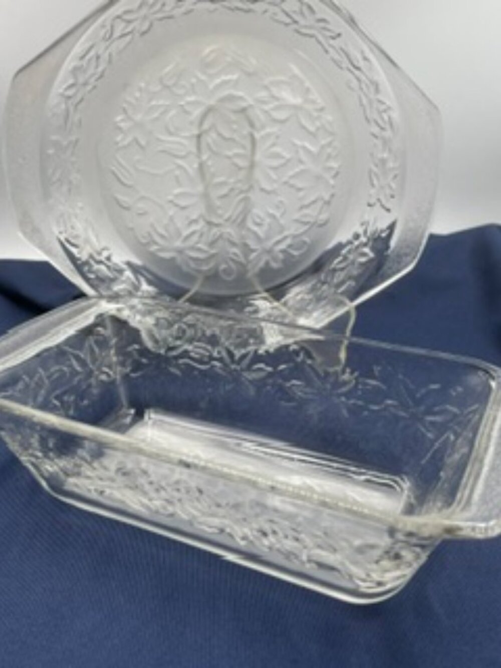 Princess House Fantasia Collection Loaf Pan & Pie pan Set of 2